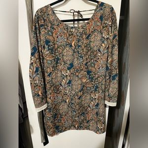 Printed dress with open back